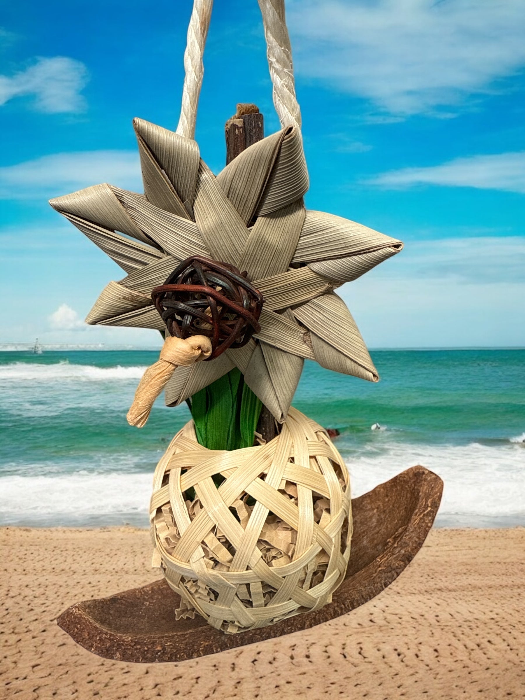 Foraging Bamboo Flower Vase - 15x10cm